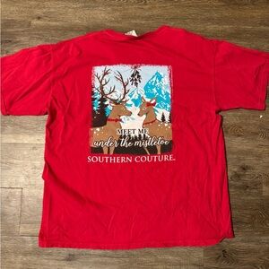 Southern Couture Red 'Meet Me Under the Mistletoe' Short Sleeve Tee